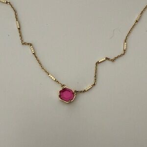 Kendra Scott mini pendant necklace